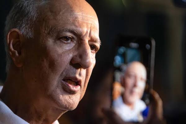 TRE indefere candidatura de José Roberto Arruda ao governo do DF