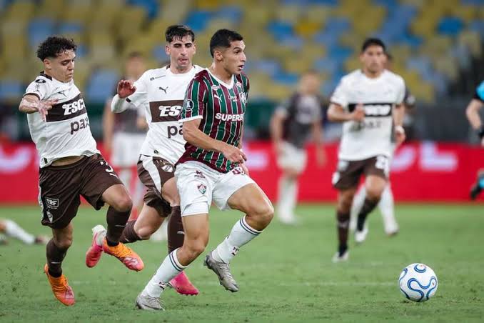 Fluminense enfrenta o Platense em Buenos Aires
