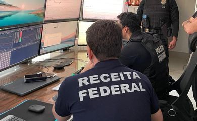 Ex-diretor do Banco Genial e delator do caso Master são alvos de operação